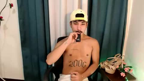 Snapshot of dave_cummers chatting on February 1, 2026, 12:09 am DAVE online show from February 1, 2026, 12:09 am