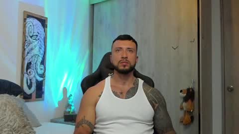 DAVE MAX online show from December 8, 2024, 8:41 am