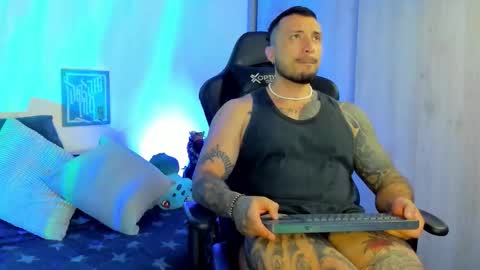 DAVE MAX online show from March 3, 2026, 3:12 am