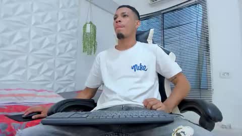 dave online show from September 15, 2025, 12:38 pm