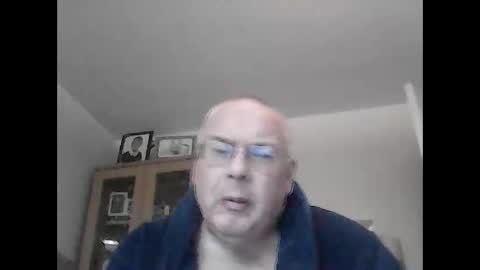 Snapshot of daveandp chatting on December 18, 2025, 10:43 am Dave online show from December 18, 2025, 10:43 am