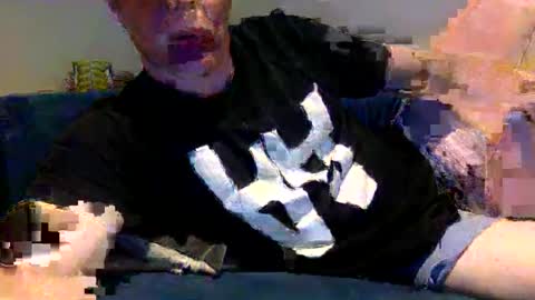 daveb709709709 online show from November 8, 2025, 2:56 am