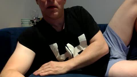 daveb709709709 online show from November 10, 2025, 2:54 am