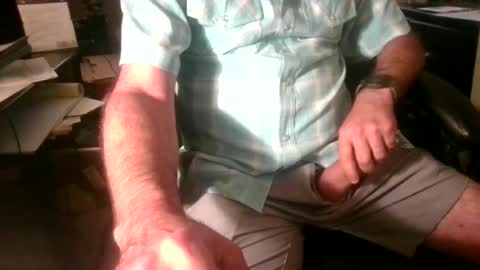 Snapshot of davethebooky chatting on July 16, 2026, 6:36 pm Dave online show from July 16, 2026, 6:36 pm