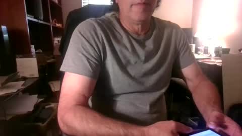 Snapshot of davethebooky chatting on July 18, 2026, 5:39 pm Dave online show from July 18, 2026, 5:39 pm