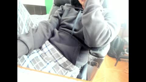 Snapshot of david_2789 chatting on December 30, 2024, 7:53 pm David online show from December 30, 2024, 7:53 pm