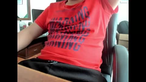 Snapshot of david_2789 chatting on March 3, 2025, 10:10 pm David online show from March 3, 2025, 10:10 pm