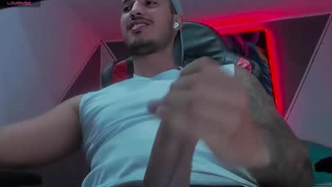 Snapshot of david__ox chatting on September 23, 2025, 4:48 am david__ox online show from September 23, 2025, 4:48 am