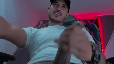 Snapshot of david__ox chatting on September 28, 2025, 9:53 pm david__ox online show from September 28, 2025, 9:53 pm