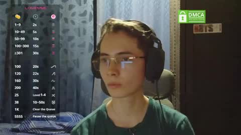 Snapshot of david_colombian chatting on June 2, 2026, 1:18 am ProgrammerBoy online show from June 2, 2026, 1:18 am