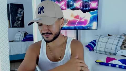 Snapshot of david_johnson372 chatting on March 3, 2026, 1:23 am Hey im David that loves to explore and speak their fantasies. Very open talktative and nice. Feel free to chat with me online show from March 3, 2026, 1:23 am