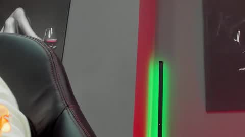 David Jons online show from October 12, 2025, 3:55 pm