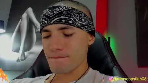 Snapshot of david_jons7 chatting on February 24, 2026, 2:09 am David Jons online show from February 24, 2026, 2:09 am