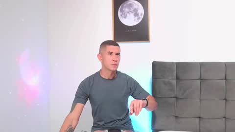 Snapshot of david_stark_1 chatting on February 2, 2025, 1:41 pm -- David Stark -- online show from February 2, 2025, 1:41 pm