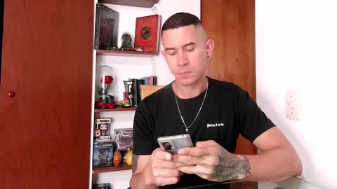 Snapshot of david_stark_1 chatting on February 28, 2025, 10:28 pm -- David Stark -- online show from February 28, 2025, 10:28 pm