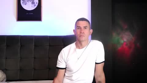 Snapshot of david_stark_1 chatting on March 5, 2025, 7:49 pm -- David Stark -- online show from March 5, 2025, 7:49 pm