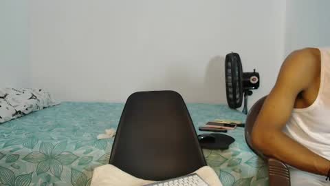 Snapshot of davidberrocal chatting on June 15, 2026, 11:51 pm DavidSexxx777 online show from June 15, 2026, 11:51 pm