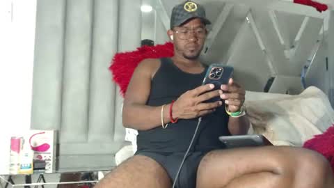 Snapshot of davidblackxl chatting on June 21, 2026, 12:57 am BigBulge online show from June 21, 2026, 12:57 am