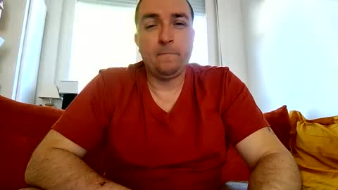Snapshot of davideo59 chatting on April 23, 2026, 10:14 am davideo59 online show from April 23, 2026, 10:14 am