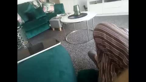 davidf75 online show from October 8, 2025, 8:34 am