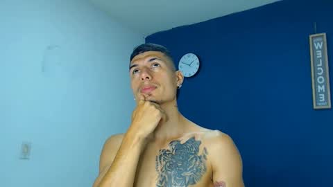 Snapshot of davidgalvis1 chatting on December 20, 2024, 4:04 pm David Galvis - independent model online show from December 20, 2024, 4:04 pm