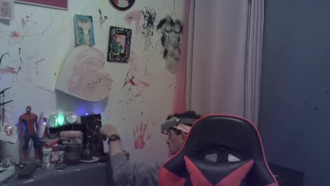 Snapshot of davidhumbee chatting on April 11, 2026, 2:05 am David Lucky 13 online show from April 11, 2026, 2:05 am