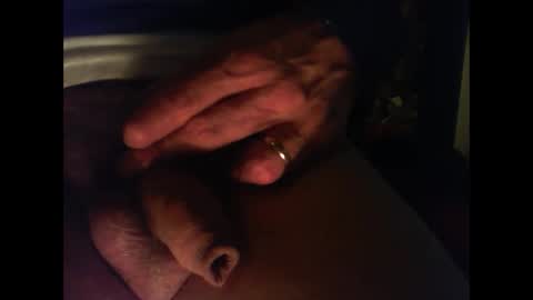 Snapshot of davidneedmore chatting on January 1, 2025, 1:58 am davidneedmore online show from January 1, 2025, 1:58 am