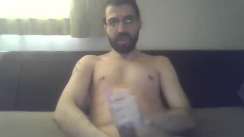 Snapshot of davidopium93 chatting on February 17, 2026, 3:36 am davidopium93 online show from February 17, 2026, 3:36 am