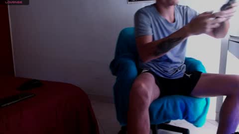 davidsalazar33 online show from February 2, 2025, 4:26 am