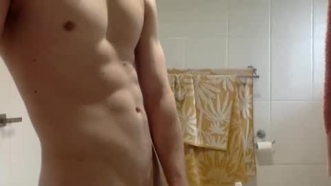 Snapshot of davidwill1 chatting on December 7, 2024, 3:47 am davidwill1 online show from December 7, 2024, 3:47 am