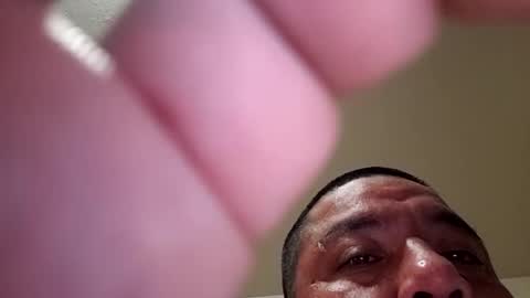 davidzhere222800 online show from January 3, 2025, 3:05 am