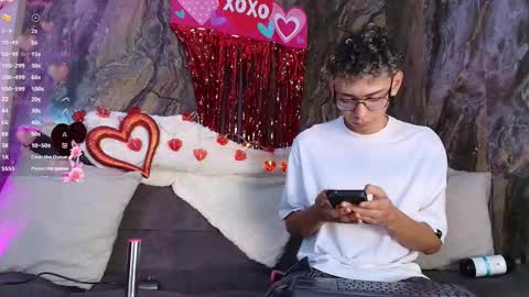 Snapshot of daviid_laid_ chatting on February 14, 2026, 8:49 pm David online show from February 14, 2026, 8:49 pm