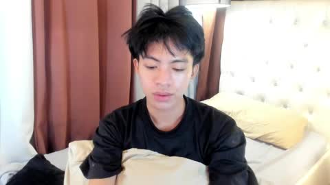 Snapshot of davincihugecock chatting on May 7, 2026, 10:48 pm daniel online show from May 7, 2026, 10:48 pm