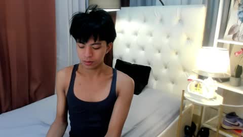 Snapshot of davincihugecock chatting on May 9, 2026, 6:35 pm daniel online show from May 9, 2026, 6:35 pm