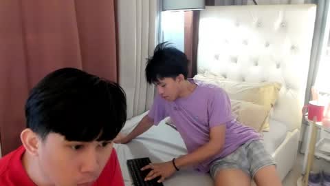 Snapshot of davincihugecock chatting on May 14, 2026, 8:04 pm daniel online show from May 14, 2026, 8:04 pm