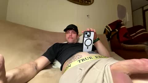 Snapshot of davisjon313 chatting on February 14, 2026, 4:53 am chris peacock online show from February 14, 2026, 4:53 am