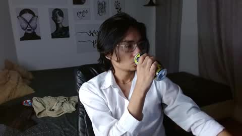 davoxer online show from November 8, 2025, 3:39 am