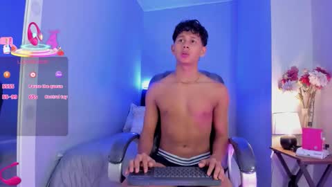 Snapshot of dawn_16 chatting on December 19, 2025, 9:55 pm dawn_16 online show from December 19, 2025, 9:55 pm