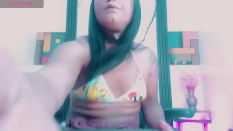 dayana_dias online show from April 8, 2026, 11:10 am