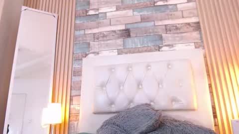 Snapshot of dayana_mendozaa69 chatting on November 12, 2025, 1:44 pm Dayana online show from November 12, 2025, 1:44 pm