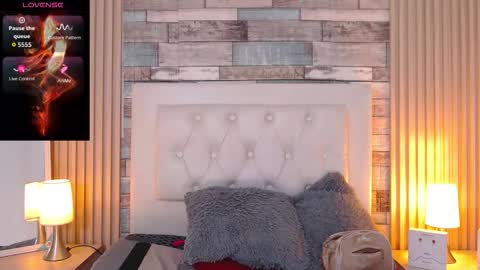 Snapshot of dayana_mendozaa69 chatting on November 19, 2025, 12:49 pm Dayana online show from November 19, 2025, 12:49 pm