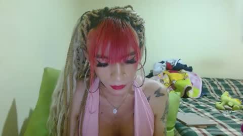 dayanna_01_ online show from February 1, 2025, 12:07 am