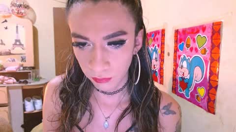 dayanna_01_ online show from April 9, 2026, 4:56 pm