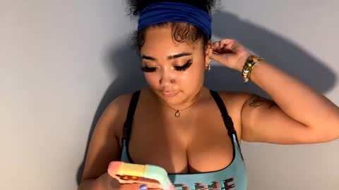 dayqueen1 online show from April 25, 2026, 5:32 pm