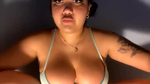 dayqueen1 online show from April 26, 2026, 8:56 am