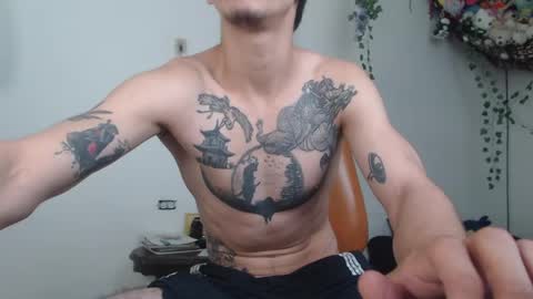 Snapshot of dazzayyy chatting on May 30, 2026, 4:37 pm dazzayy online show from May 30, 2026, 4:37 pm
