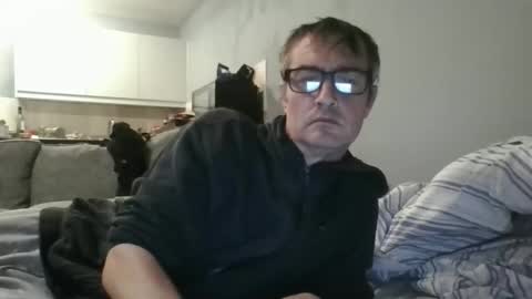 Snapshot of dazzill chatting on October 26, 2025, 8:26 pm Dazzill online show from October 26, 2025, 8:26 pm