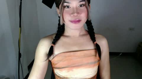 Snapshot of dazzzlingcarol chatting on July 8, 2026, 10:31 am dazzzlingcarol online show from July 8, 2026, 10:31 am