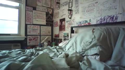 Snapshot of dbeamon92 chatting on March 15, 2026, 4:57 pm dbeamon92 online show from March 15, 2026, 4:57 pm