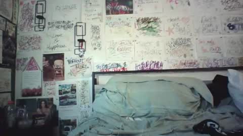 Snapshot of dbeamon92 chatting on April 5, 2026, 2:36 pm dbeamon92 online show from April 5, 2026, 2:36 pm